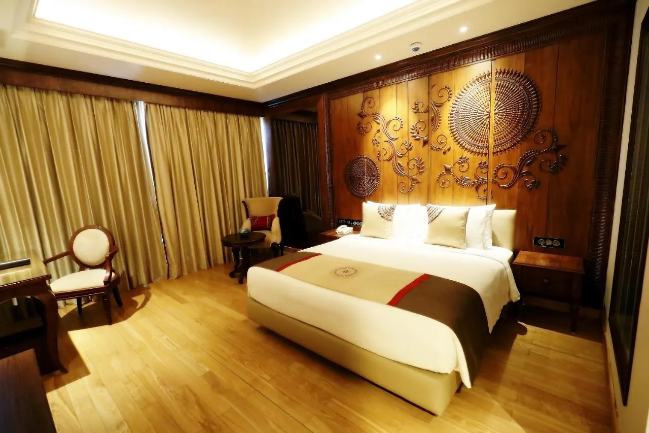 Seven Seas Hotel Delhi  5*, Delhi (National Capital Territory of India)
